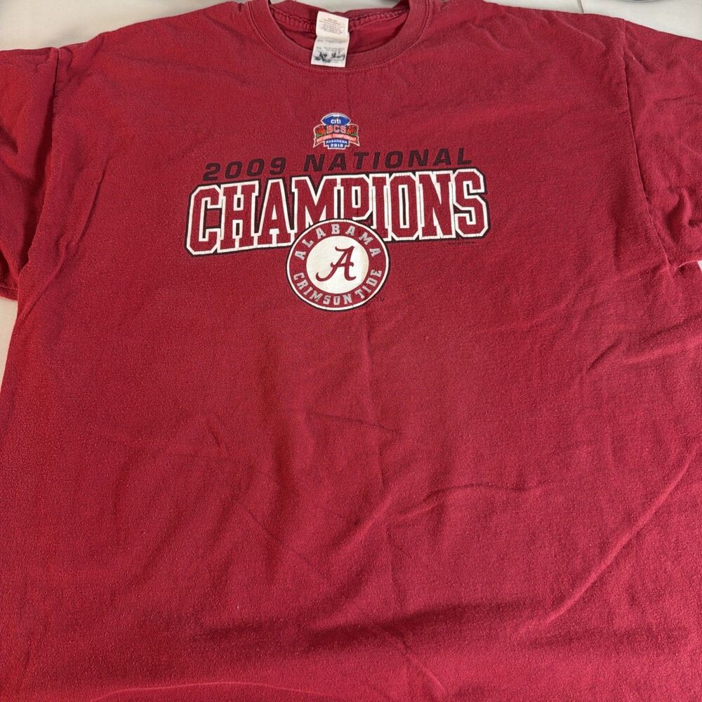 Alabama Crimson Tide Shirt Men's XL Red National Football Champions Short Sleeve
